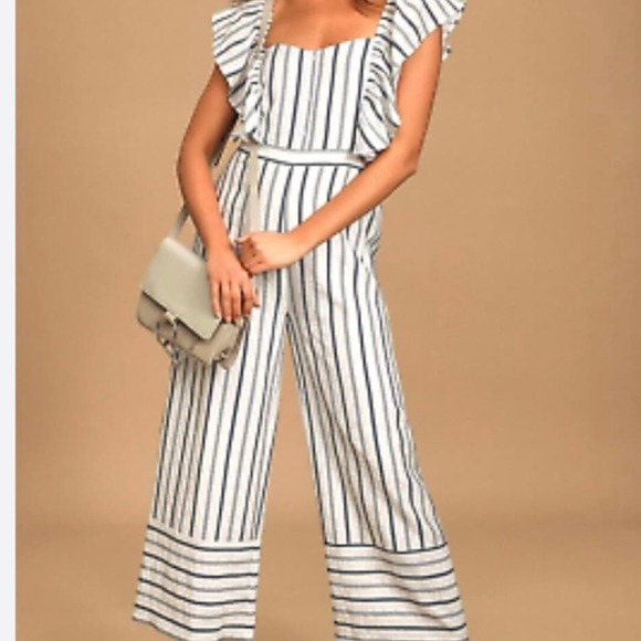 NWT - LULU’S Navy Striped Jumpsuit, XS - Picture 5 of 5